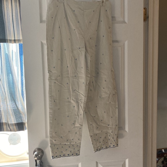 Talbots side zip embroidered ankle pant size 12 - Picture 3 of 3